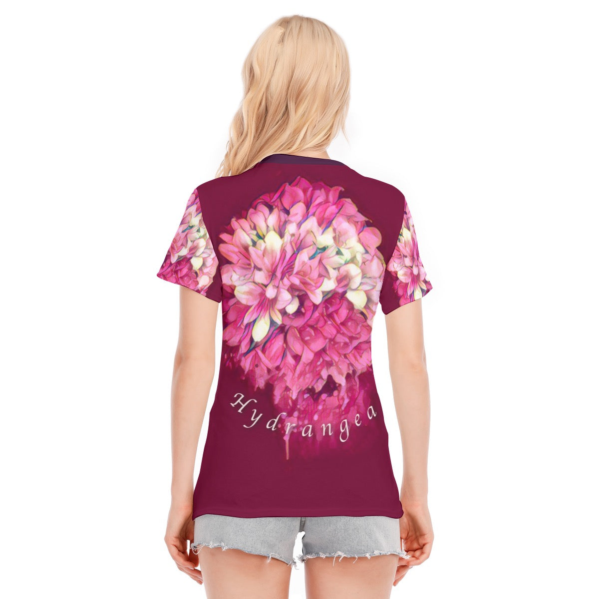 “Hydrangea” Women's Round Neck T-Shirt
