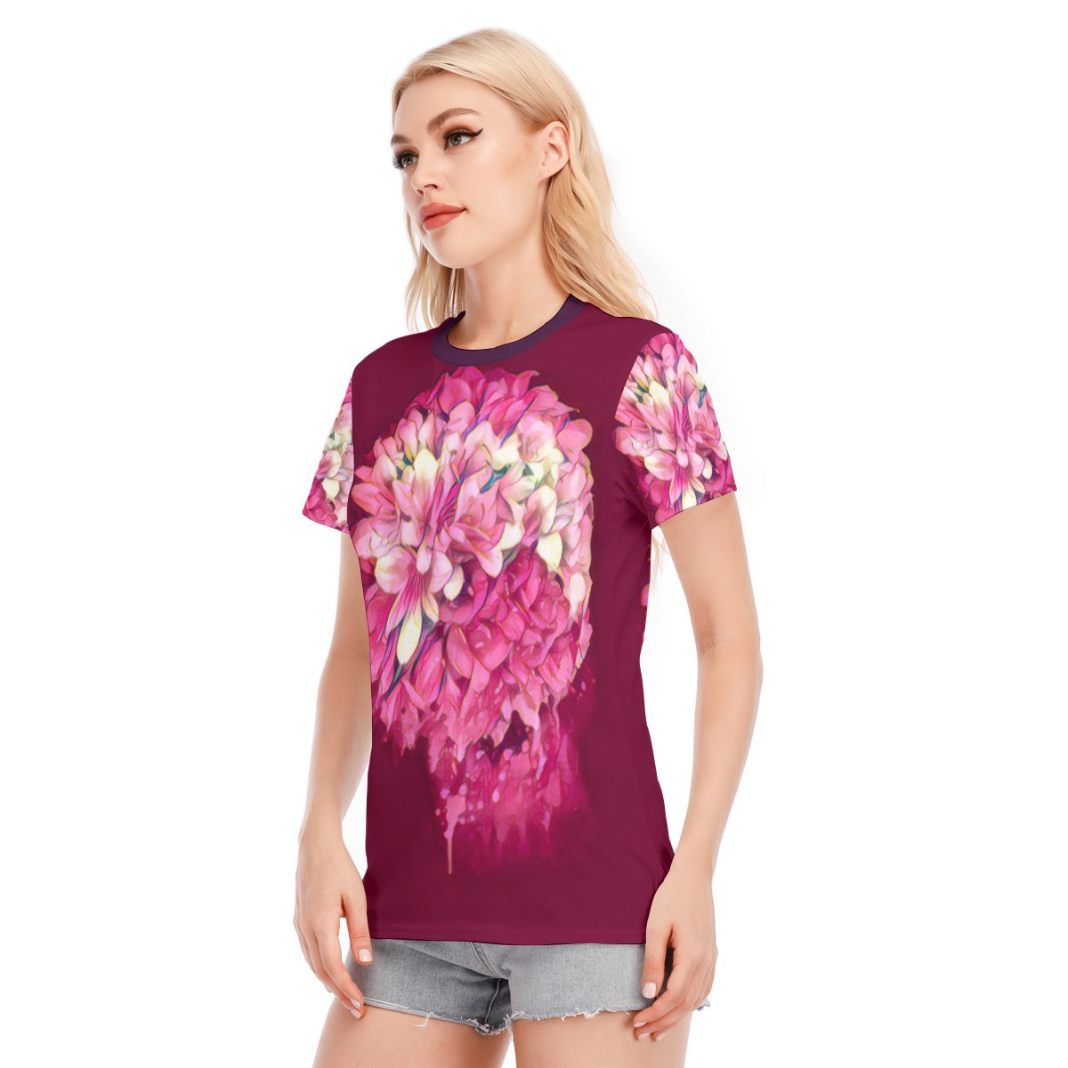 “Hydrangea” Women's Round Neck T-Shirt