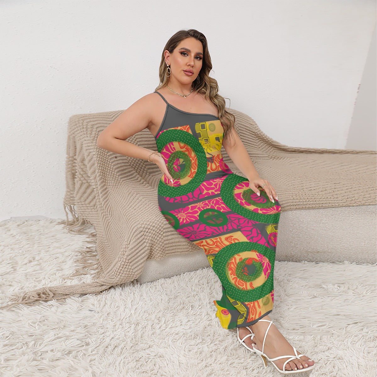 “Neo-retro” Women's Oblique-Shoulder Exposure Dress With Side Split (Plus Size)
